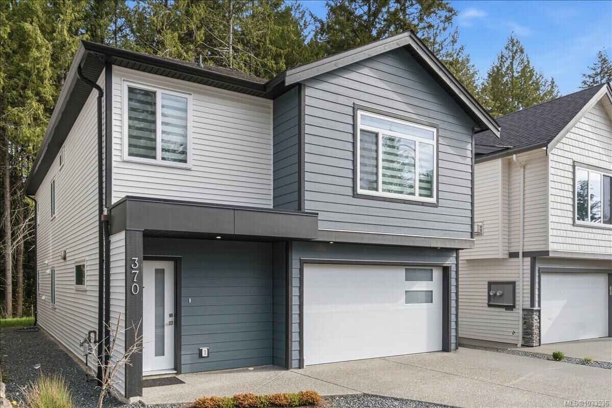 Property Photo: 370 Avaani Way BC V9L 0L9