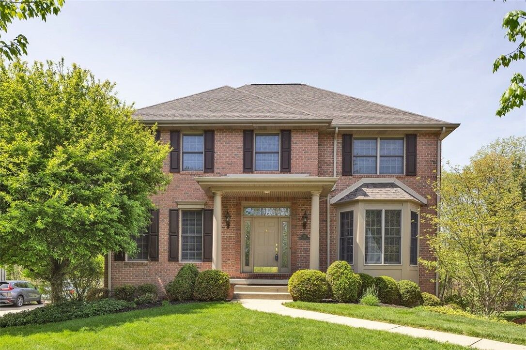 Property Photo:  215 Gate Dancer Dr  PA 16066 