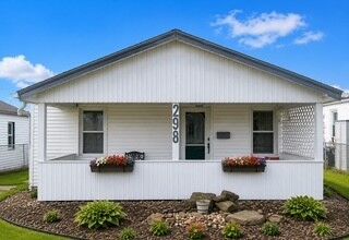 Property Photo:  298 Liberty St  PA 15017 