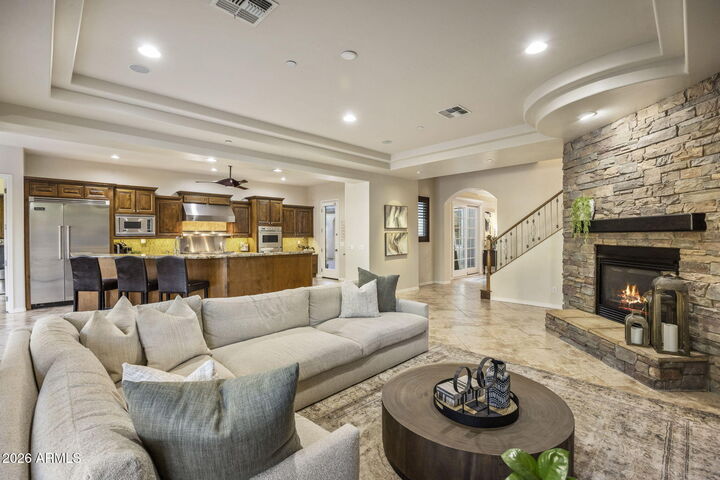 Property Photo:  3950 E Patrick Lane  AZ 85050 