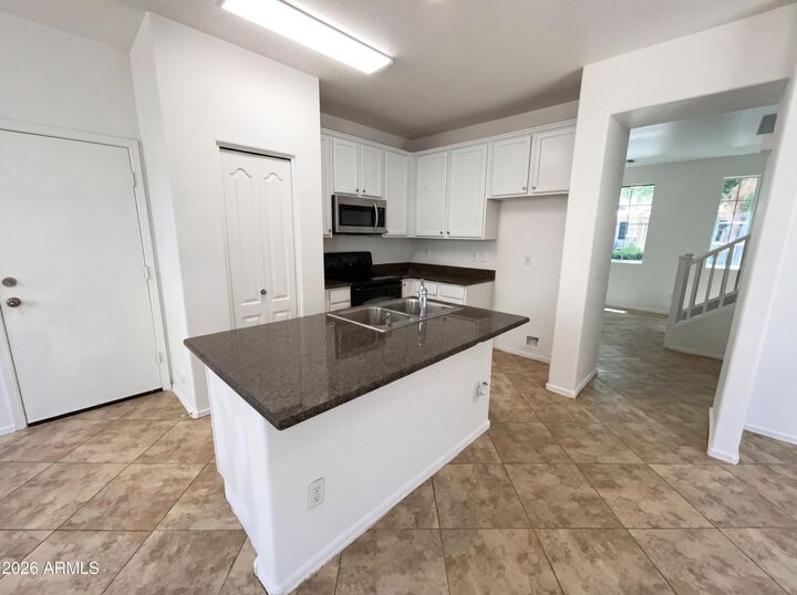 Property Photo:  4246 E Tyson Street  AZ 85295 