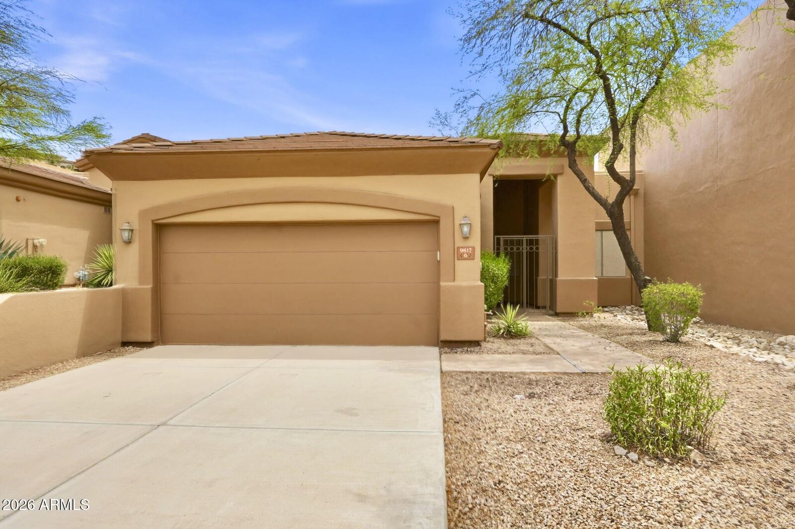 Property Photo: 9817 N Azure Court 6 AZ 85268