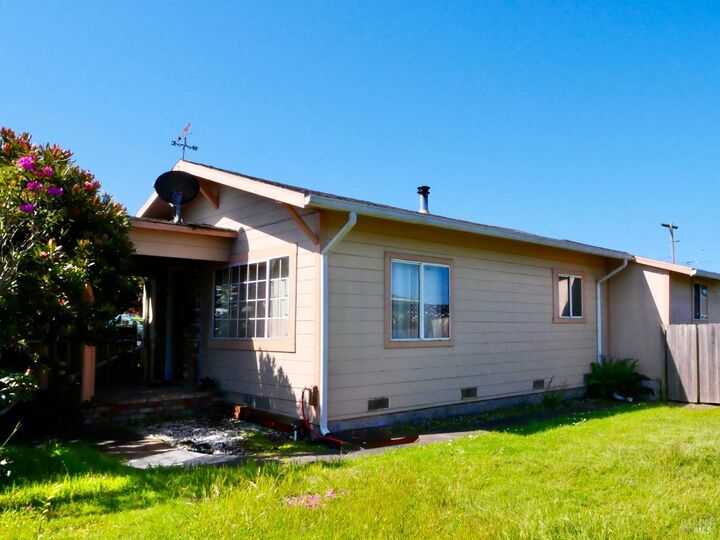 Property Photo:  165 Livingston Street  CA 95437 