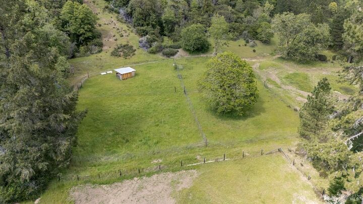 Property Photo:  28655 N Highway 101 Highway  CA 95490 