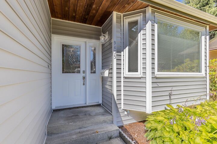Property Photo:  9435 149A Street  BC V3R 7V6 