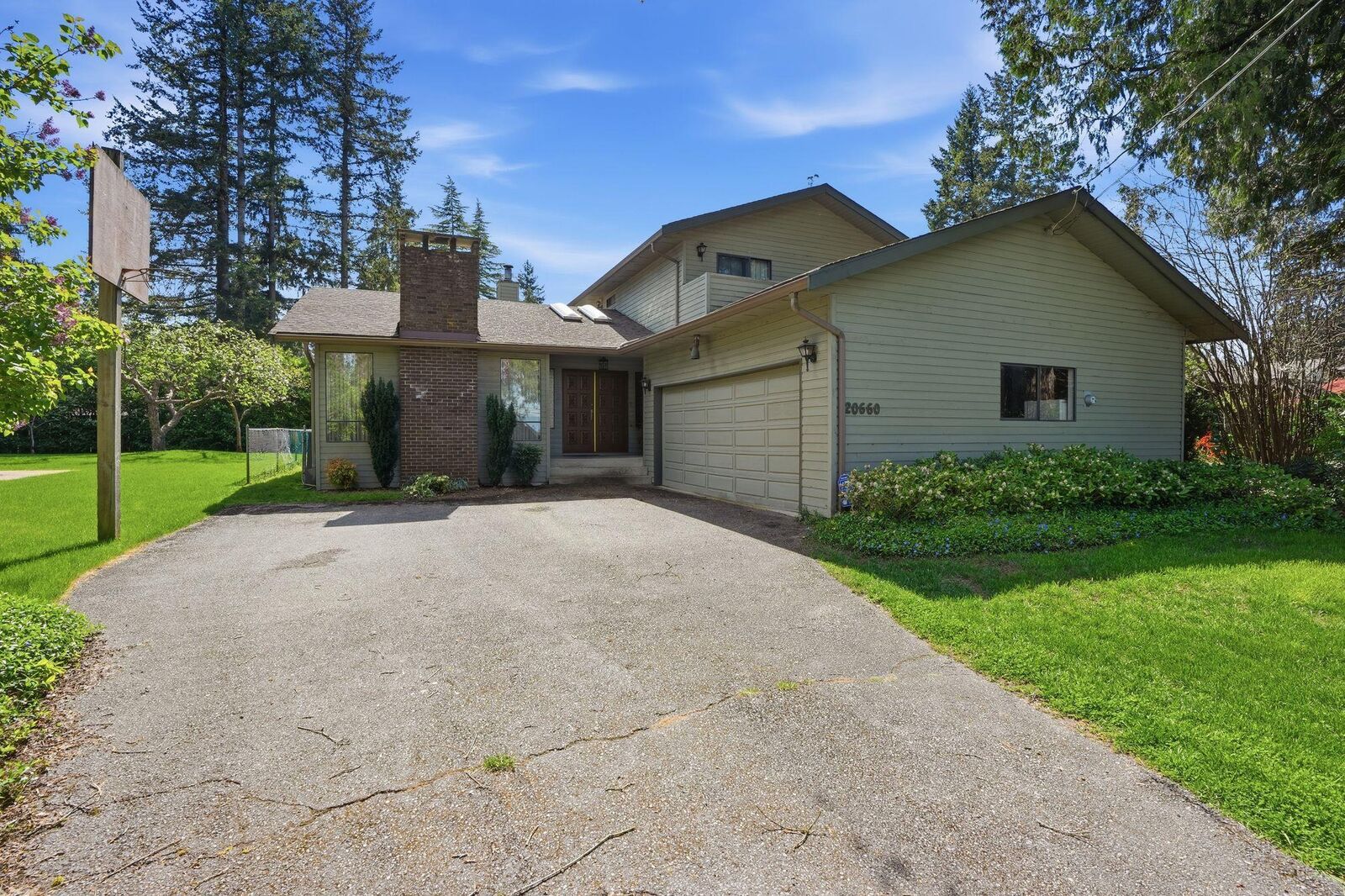 Property Photo: 20660 46A Avenue BC V3A 3J9