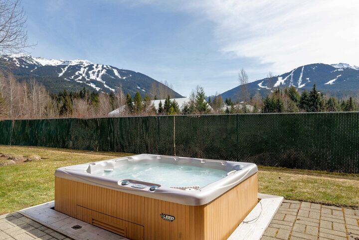 Property Photo: 4726 Settebello Drive Week B BC V8E 0Z4