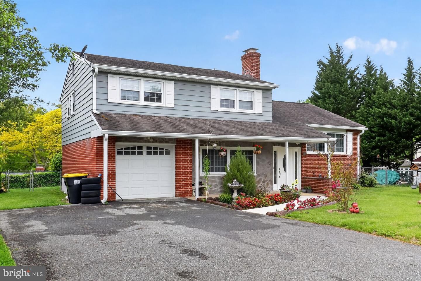 Property Photo:  2650 Grendon Drive  DE 19808 