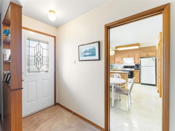 Photo de la propriété:  512 Sutherland Avenue  MB R1A 0M7 