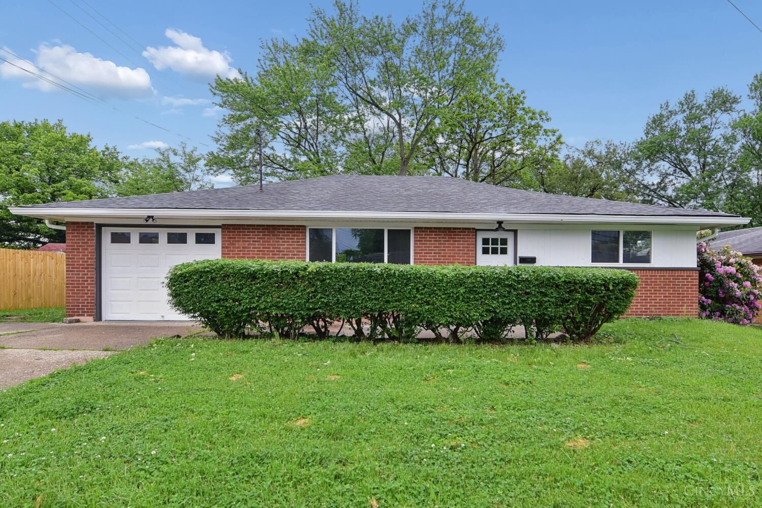 Property Photo:  8707 Moonlight Lane  OH 45231 