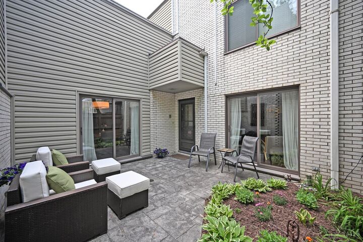 Property Photo:  2334 Dana Avenue  OH 45208 