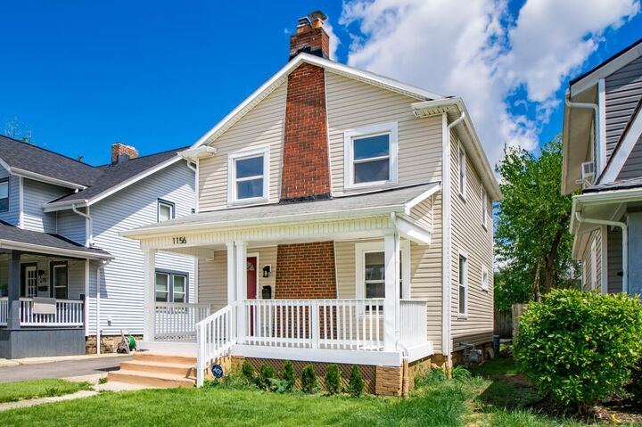 Property Photo:  1156 S Champion Avenue  OH 43206 