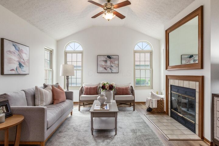 Property Photo:  4920 Berry Leaf Place  OH 43026 