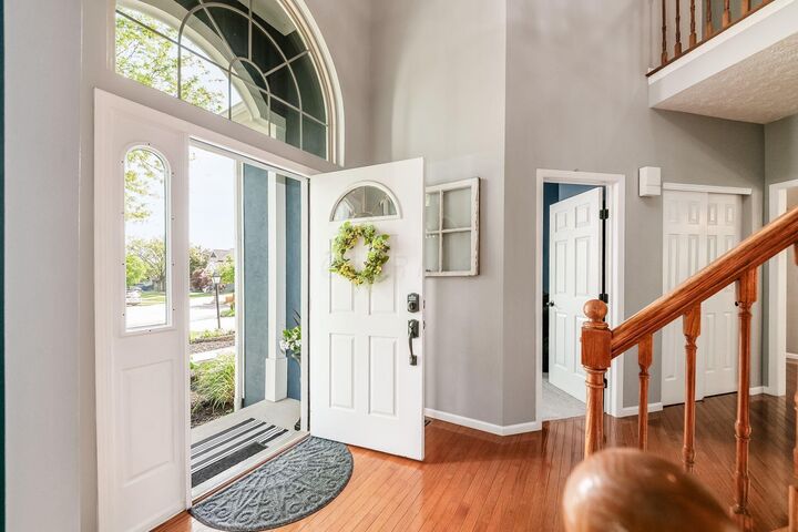 Property Photo:  1128 Tidewater Court  OH 43082 