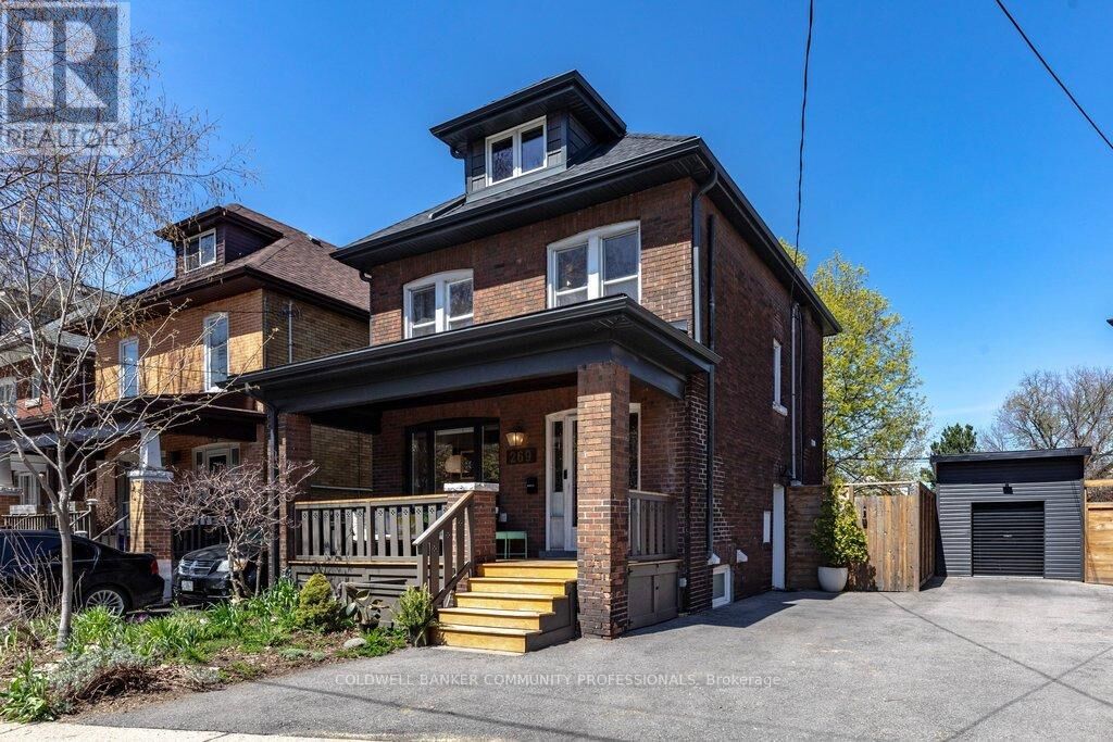 Property Photo: 269 Stinson Crescent ON L8N 1T6