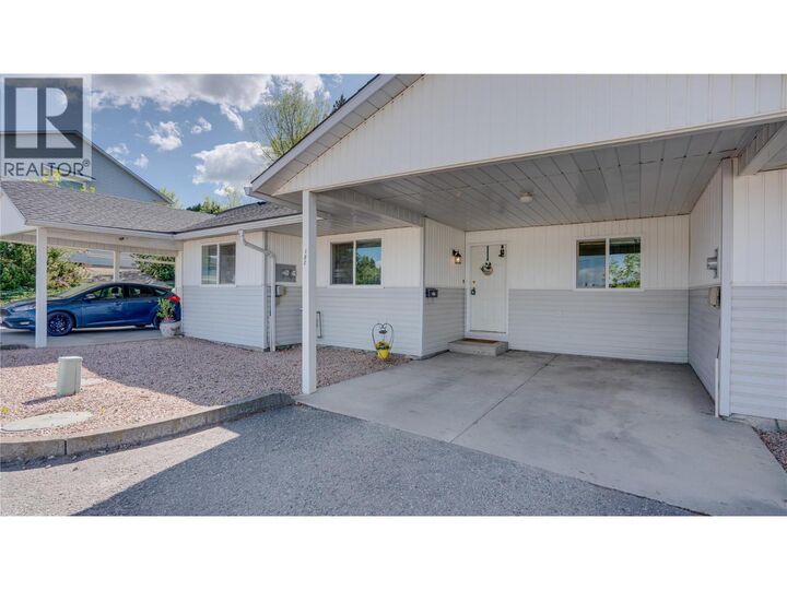 Property Photo:  1041 Middleton Way 102  BC V1B 2N3 
