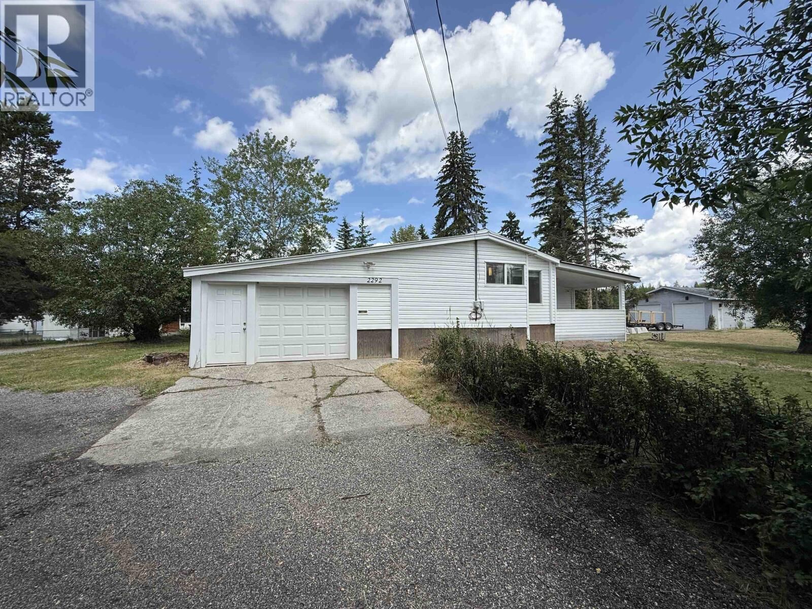 Property Photo: 2292 Gassoff Road BC V2J 4E6