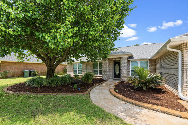 Property Photo:  1682 Beachside Drive  FL 32506 