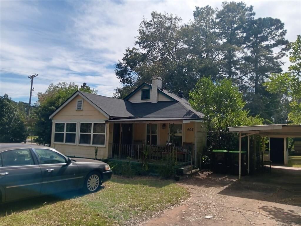 Property Photo:  406 Brookwood Drive  GA 30286 