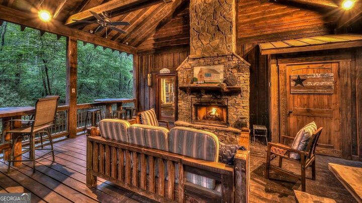 Property Photo:  315 Fightingtown Drive  GA 30513 