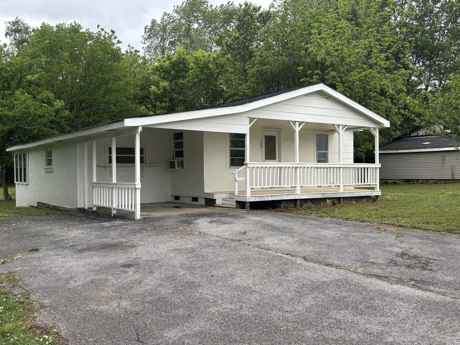 Property Photo:  299 Houston Street  TN 37327 