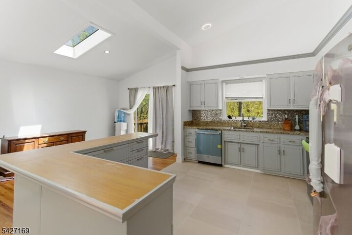 Property Photo:  41 Crescent Dr  NJ 07821 