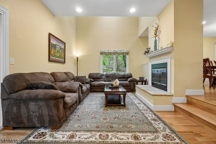 Property Photo:  62 Blackburne Ter  NJ 07052 