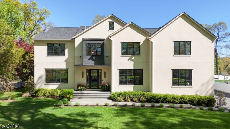 Property Photo:  13 Robert Dr  NJ 07928 