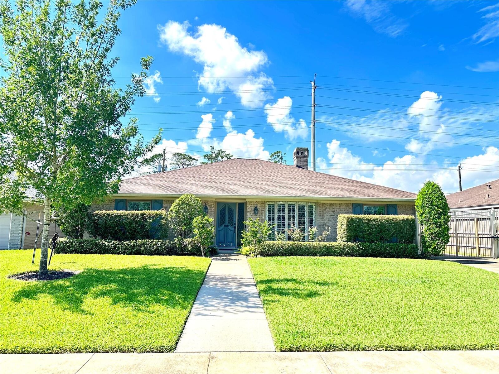Property Photo:  6423 Cindy Lane  TX 77008 