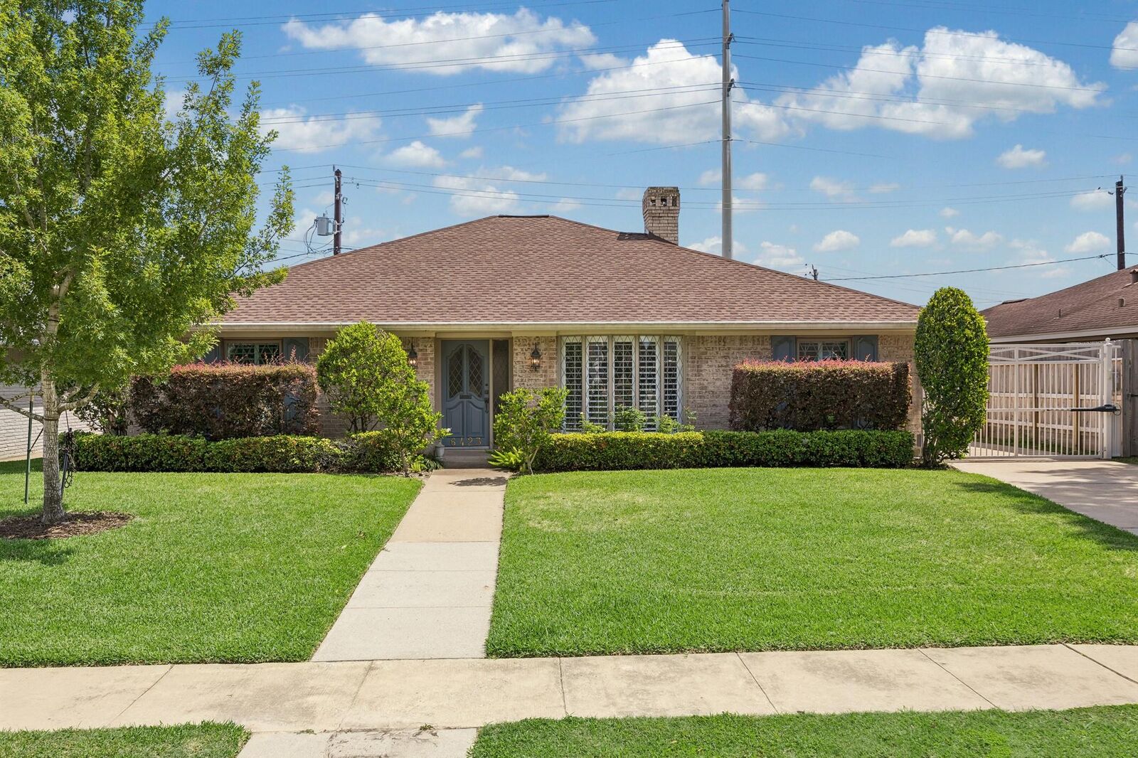 Property Photo:  6423 Cindy Lane  TX 77008 
