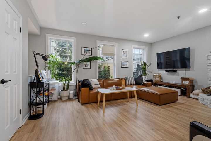 Property Photo:  135 Garden St 7  NJ 07030 