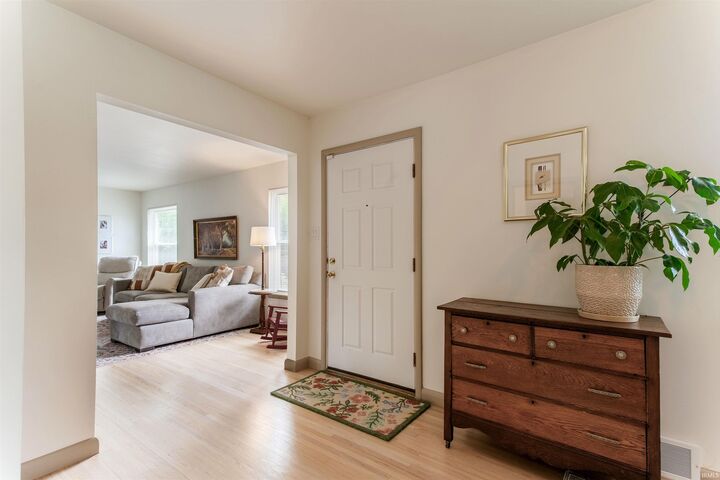 Property Photo:  3214 Mockingbird Lane  IN 47710 