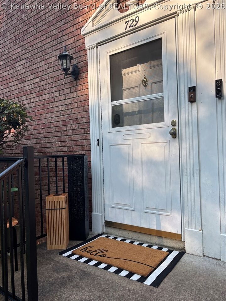Property Photo:  729 Castlegate Road 729  WV 25303 