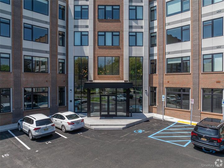 Property Photo:  15 Washington Avenue 106  NY 10901 