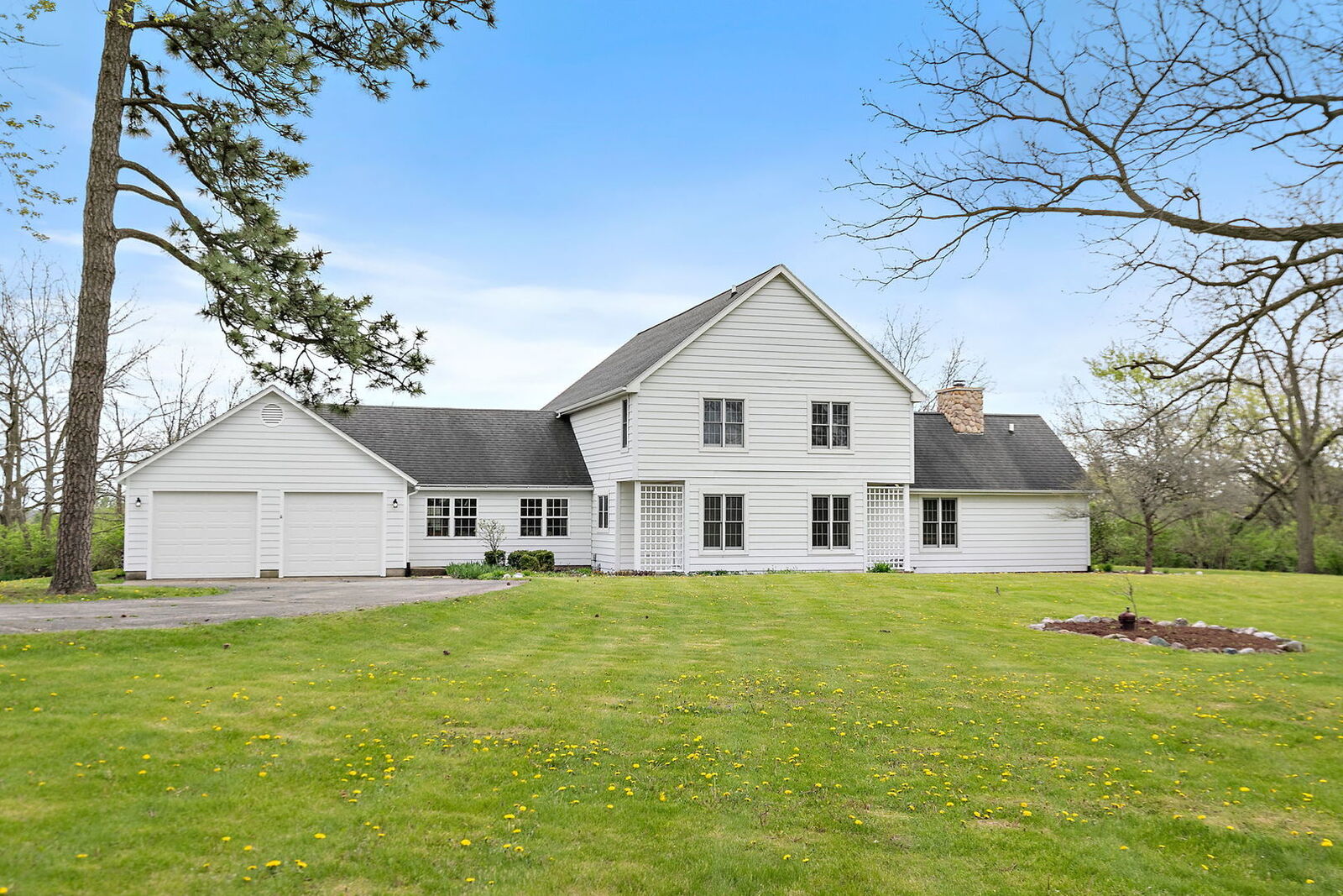 Property Photo:  14019 Davis Road  IL 60098 