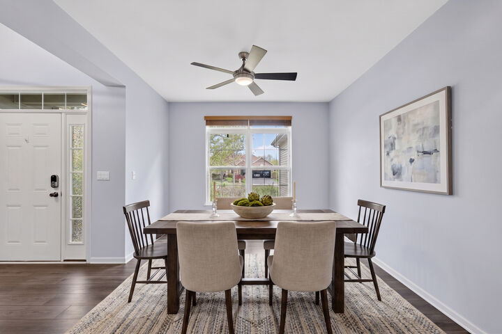 Property Photo:  3624 Creekside Court  IL 60096 