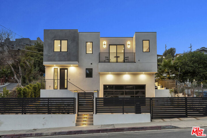Property Photo:  1903 Lake Shore Avenue  CA 90039 