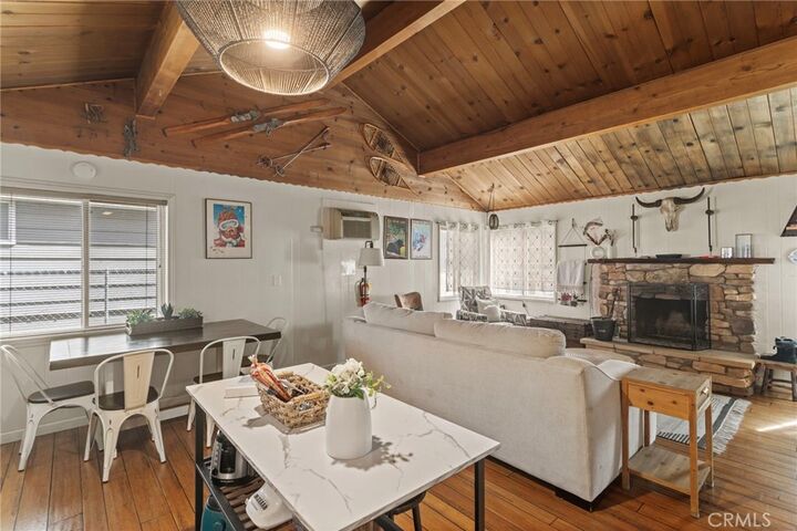 Property Photo: 1029 W Aeroplane CA 92314