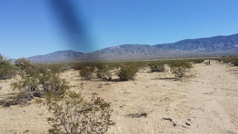 Property Photo:  37051 Pearl  CA 92356 