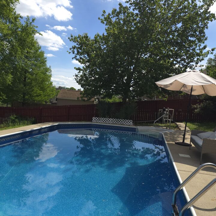 Property Photo:  1327 Bluebonnet Dr  TN 37042 