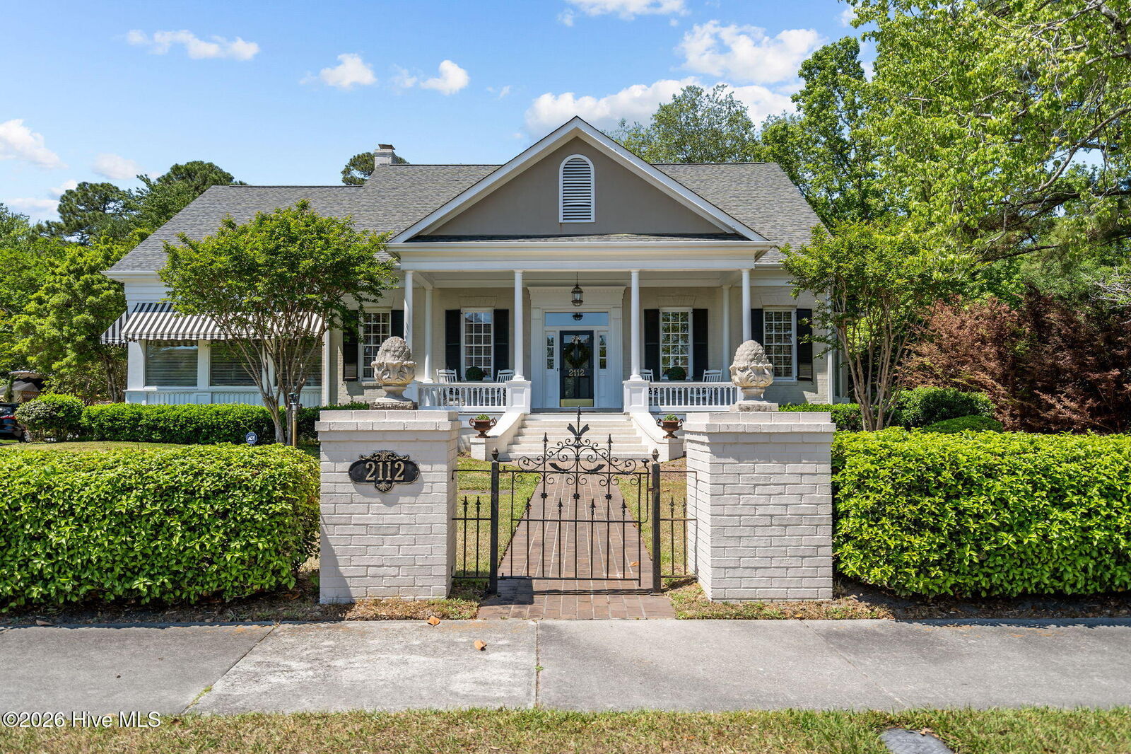 Property Photo:  2112 Ascott Place  NC 28403 