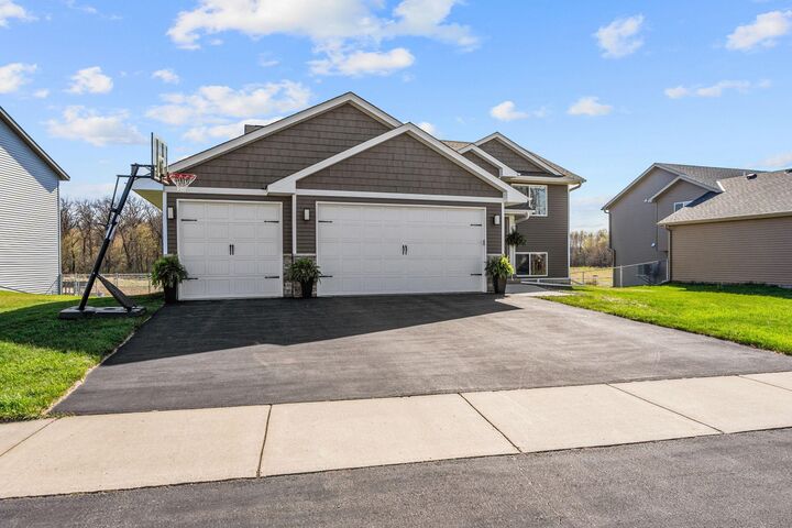 Property Photo:  375 29th Avenue SE  MN 56304 