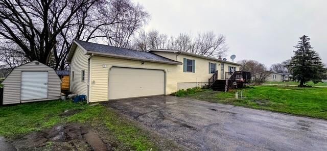 Property Photo:  21585 County Road 197  MN 56312 