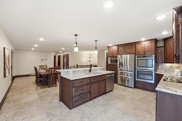 Property Photo:  401 N 15th Street  MN 56252 