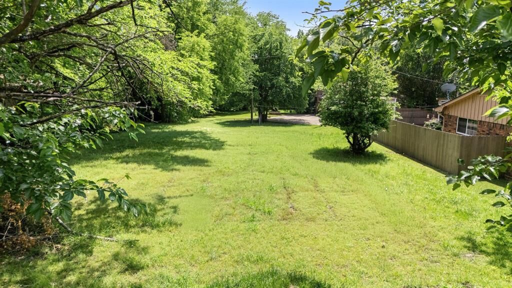 Property Photo:  602 Wes Michael Road  TX 75418 