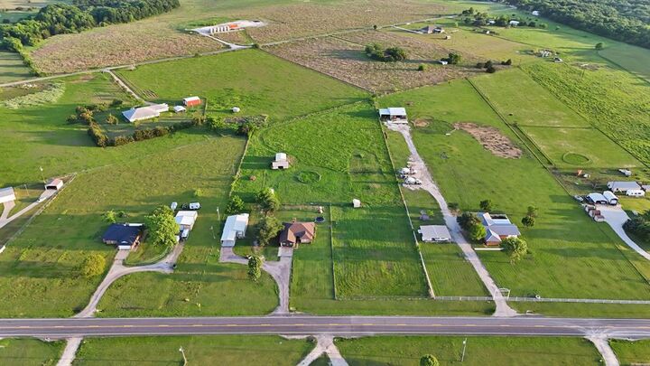 Photo de la propriété:  6132 Fm 2415  TX 76009 