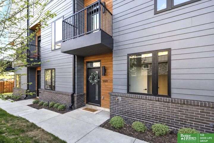 Property Photo:  5321 Elmwood Plaza  NE 68106 