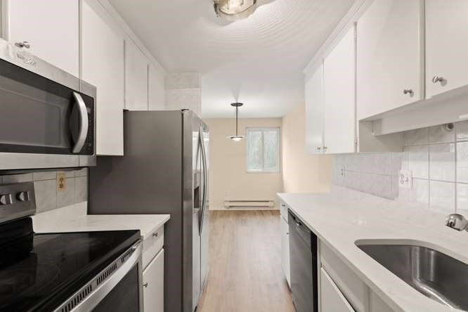 Property Photo: 96 Main St E6 MA 02035