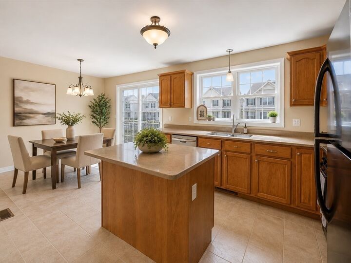 Property Photo: 1975 Middlesex St 33 MA 01851