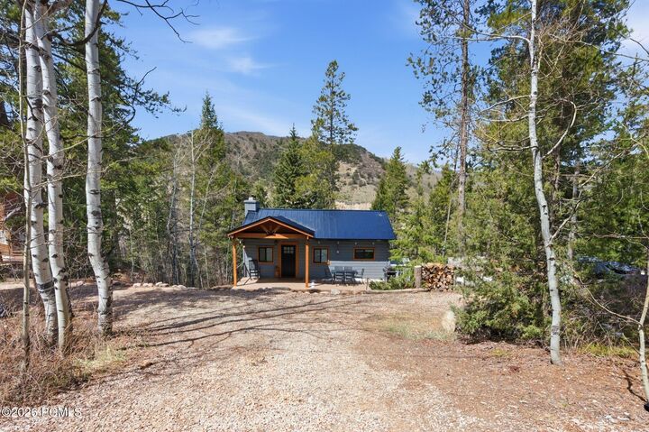 Property Photo: 3417 River Vu Road UT 84055